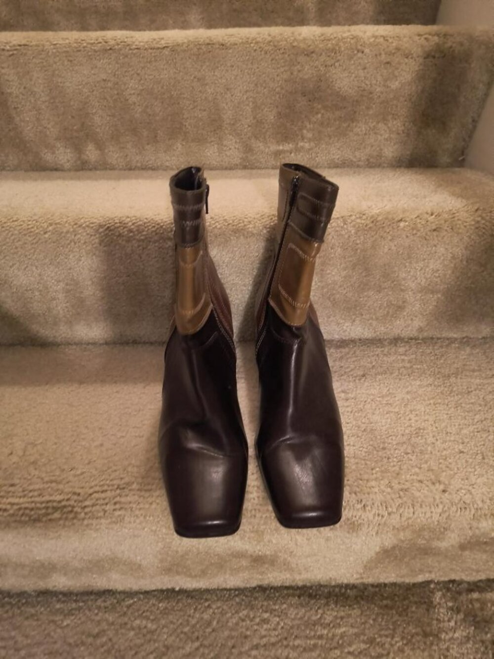 Predictions Brown Leather Boots Size 11 - Picture 3 of 5